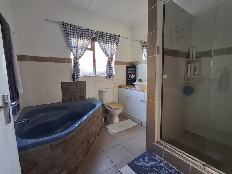 4 Bedroom Property for Sale in Britannia Bay Western Cape